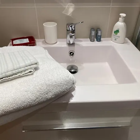 Apartment Joli Studio - 10 Min A Pied Du Lac