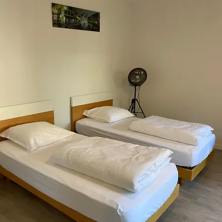 Joli Studio - 10 Min A Pied Du Lac * Annecy