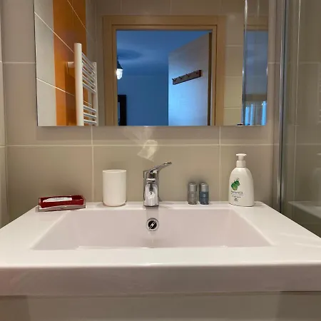 Joli Studio - 10 Min A Pied Du Lac Apartment Annecy