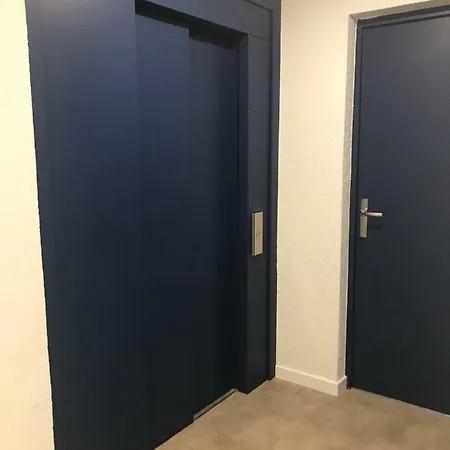 Joli Studio - 10 Min A Pied Du Lac Apartment *